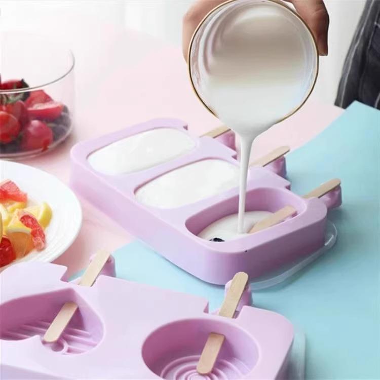 Food Grade Silicone Popsicle Molds with Lids for Homemade Cartoon Ice Cream