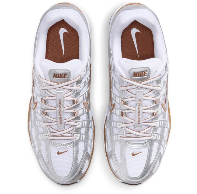 Tênis Nike P-6000