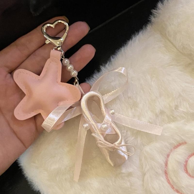 Artistic Ballet Shoe Keychain With Sparkling Star Accent Soft PU Materials Pendant For Women Gift Bag Charm Accessory