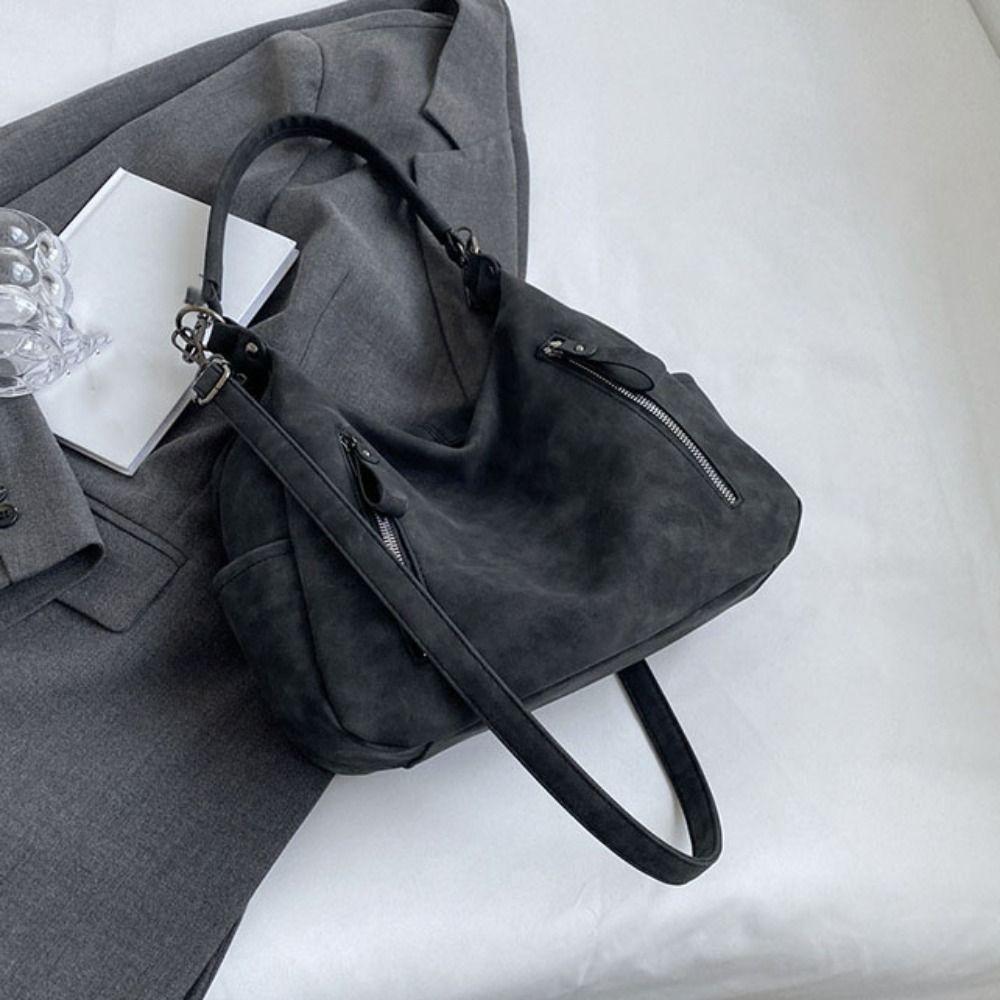 Large Capacity Retro Underarm Bag French Style New Design Tote Bag PU Leather Shoulder Bag  Girls