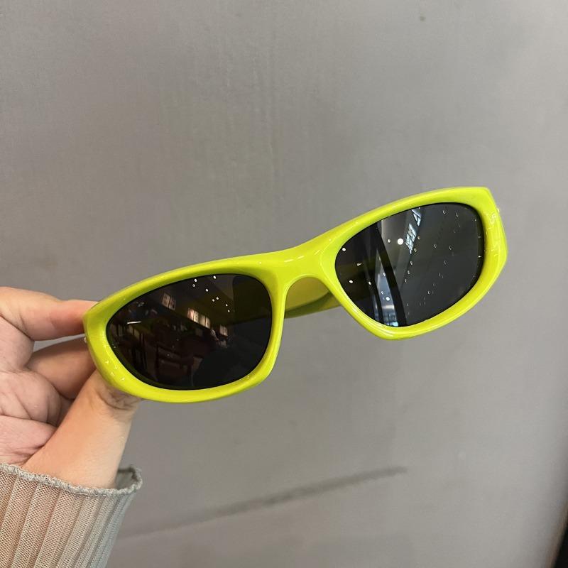 Non-polarized Outdoor Sports Sunshade Protective Sunglasses Cool Fashionable Sunscreen Windproof FULL Frame Men Women Eyeglasses