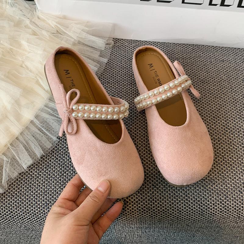 Fashion cool slippers women's summer 2025 new flat-bottomed fashion outer wear beach shoes sandals