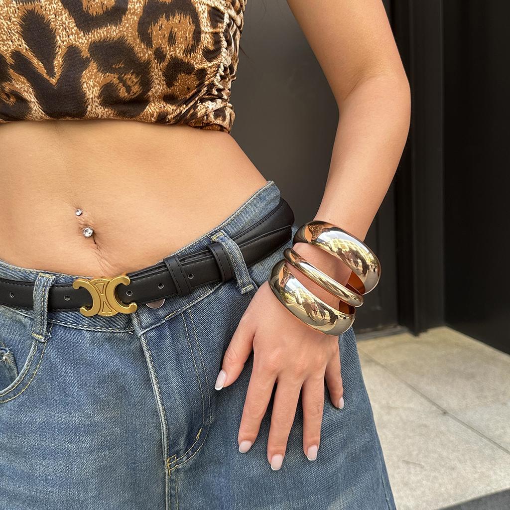 Fashion Metal Scenery Surface Bracelet Set Female, Personality Exaggerated Thread Wide Bracelet Bracelet