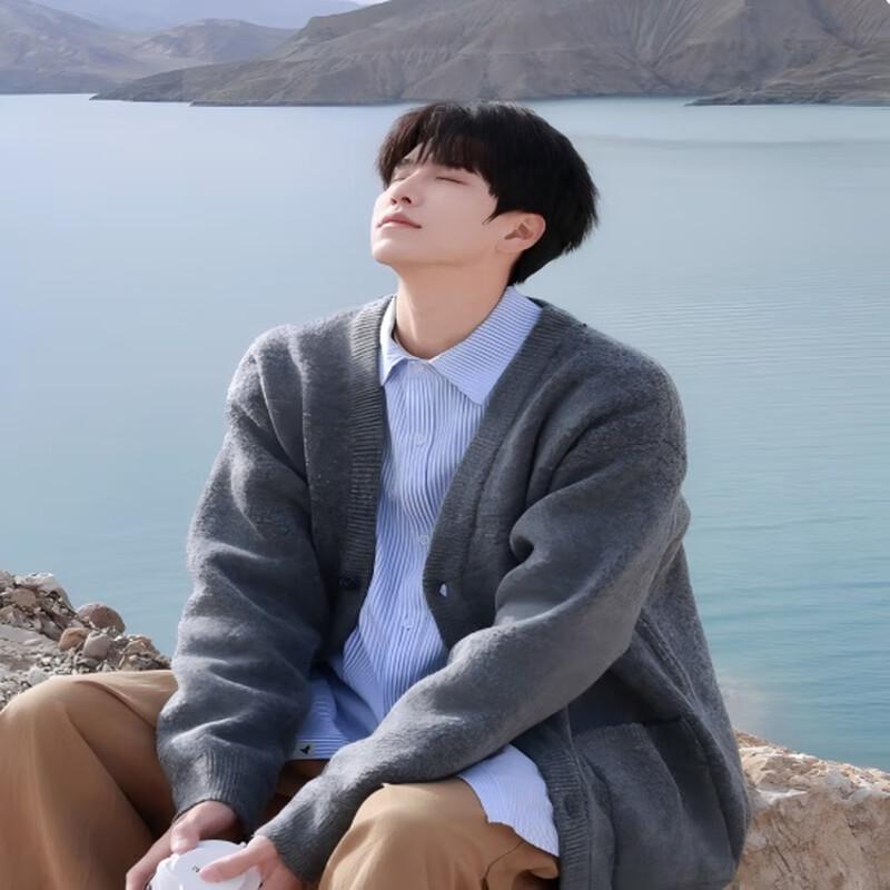 

Мужской кардиган с V-образным вырезом свободного кроя в японском стиле XL