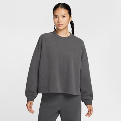 Nike 24.7 ImpossiblySoft Women s Dri FIT Oversized Crew Neck Top M