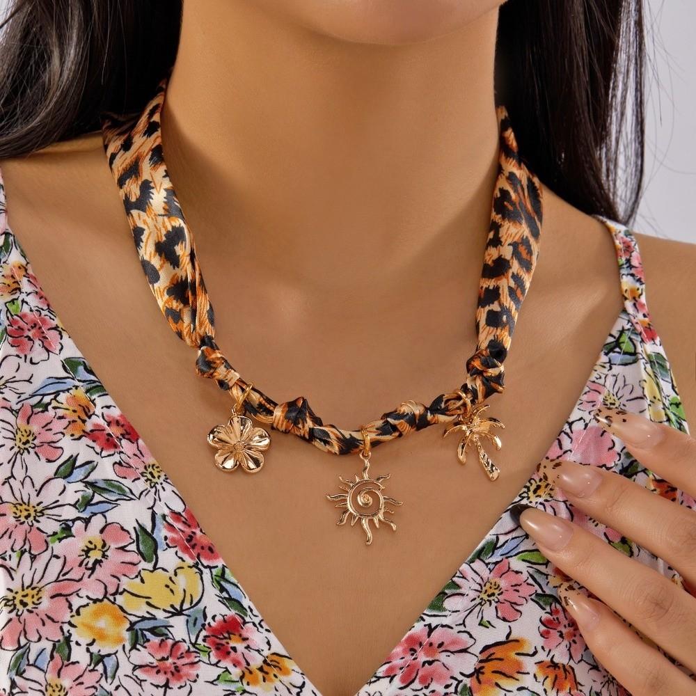 Adjustable Bohemian Scarf Necklace Vintage Neck Chain Sweet Cherry Strawberry Choker Casual Wear