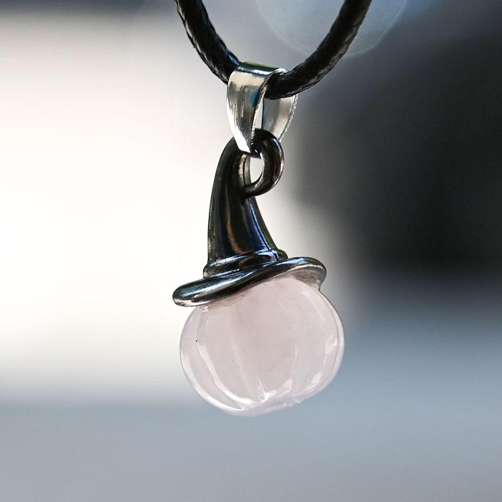 1PC Halloween Crystal Pendant Pumpkin Wizard Witch Hat Ornament Amethyst Rose Quartz Red Agate Aventurine Stone Jewelry Gift