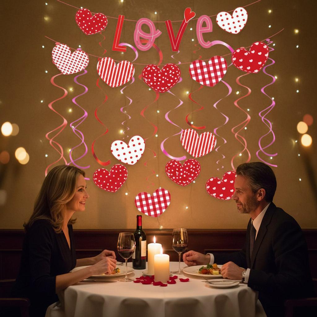 Heart Design Spiral Pull Flag Wedding Flag Hanger for Valentine Day Wedding Party Decorations