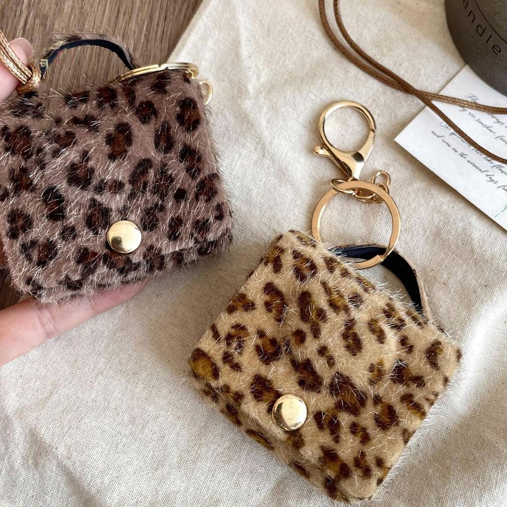 Vintage Bag Imitation Horse Hair Pendant Necklace Maillard Versatile Sweater Chain Temperament Niche High-end Jewelry