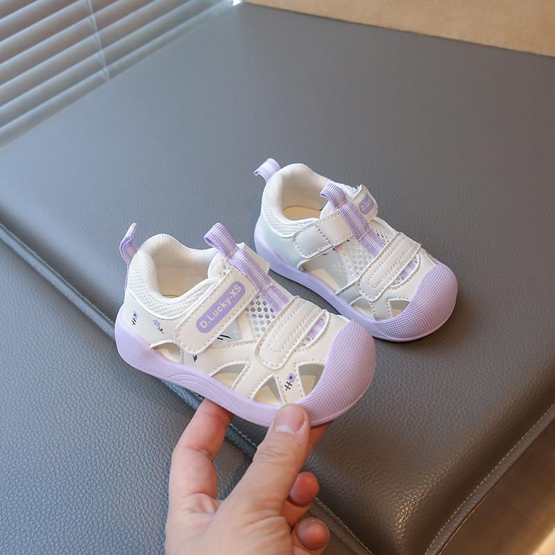 

Теннисные кроссовки из сетки 2025 осень Дышащая детская обувь для ходьбы Полая детская обувь Модная обувь для девочек Мягкая подошва Обувь для мальчиков Дизайнерская обувь 17insole12cm фиолетовый