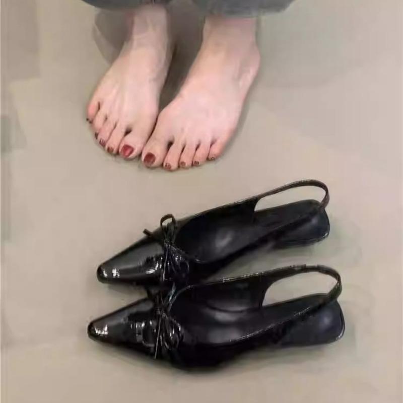 Spring and summer new beautiful pointed single shoes women's flat bottom bow empty bag head sandals