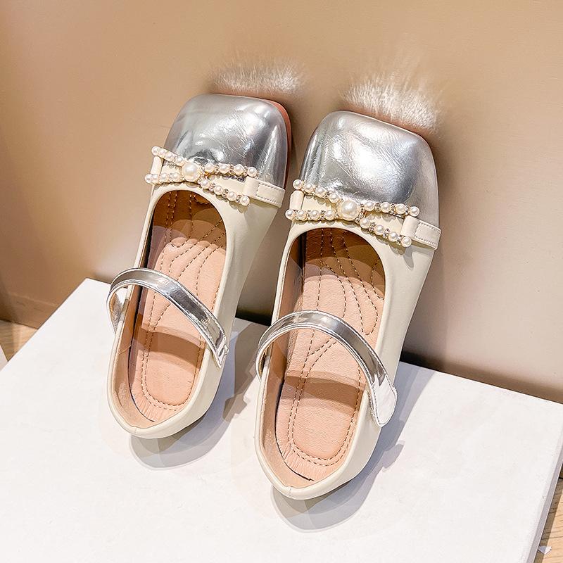 2026 Spring Princess Soft-Soled Leather Shoes for Girls – Perfect for Dresses