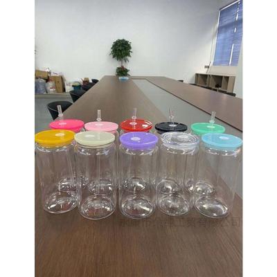1 Stück Bruchsicherer Plastikbecher mit farbigem Deckel & Strohhalm, Transparenter Becher