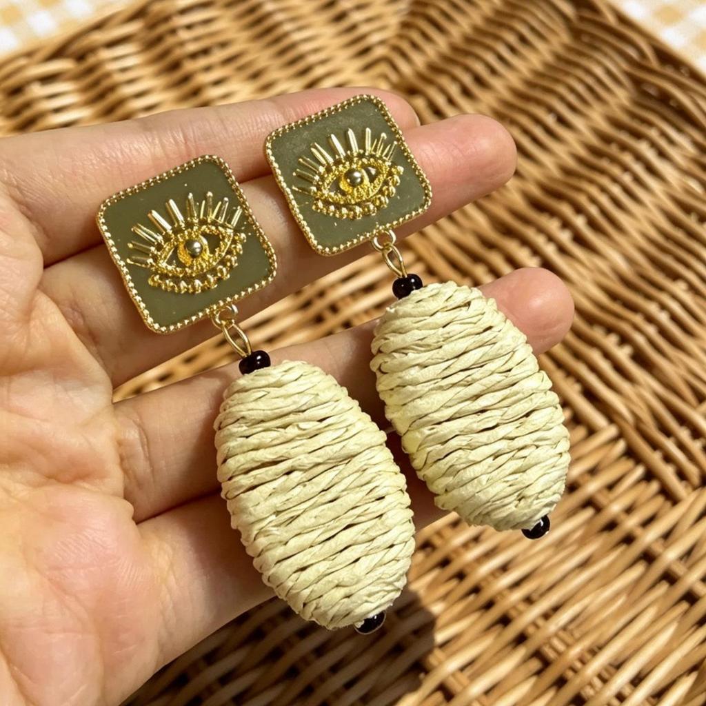 Vintage Black Series Stud Earrings 925 Silver Needle Minimalist High-End Personality Accessories for Women