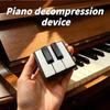 1Pcs Sensory Stress Relief Keychain 3D Printed Mini Piano Keyboard Clicker Fidget Toy Office Desktop Decor Souvenir Gift