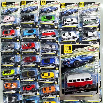 CCA MSZ 1:62 Volkswagen Bus Collection Racing Alloy Car Model Children's Toy Car Casting Pullback Function Collection Level