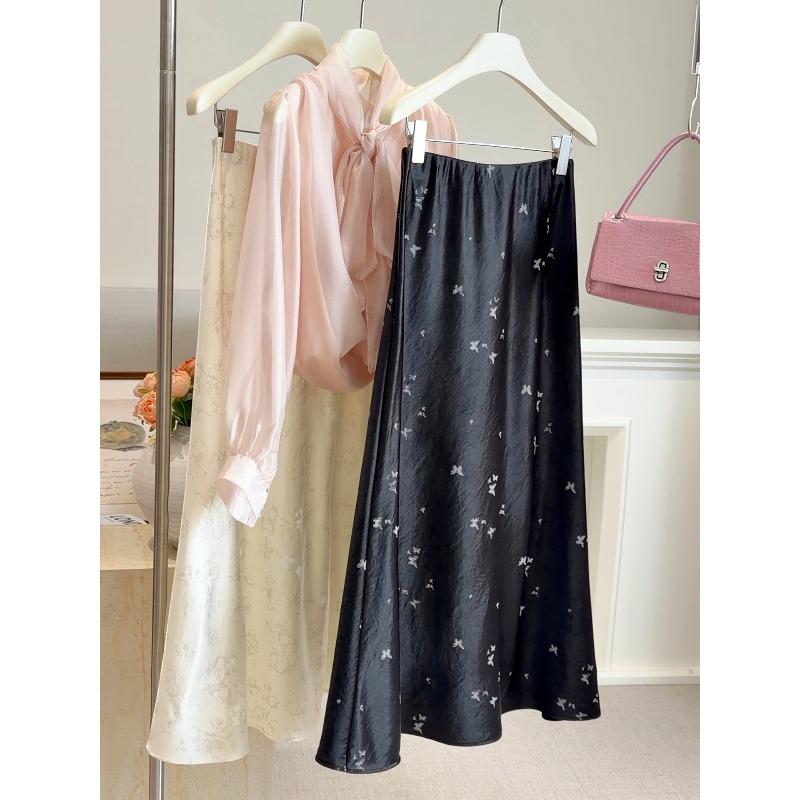 

New Chinese style satin acetic acid skirt women s retro high waist thin a word butterfly jacquard drape fishtail skirt XL чорний