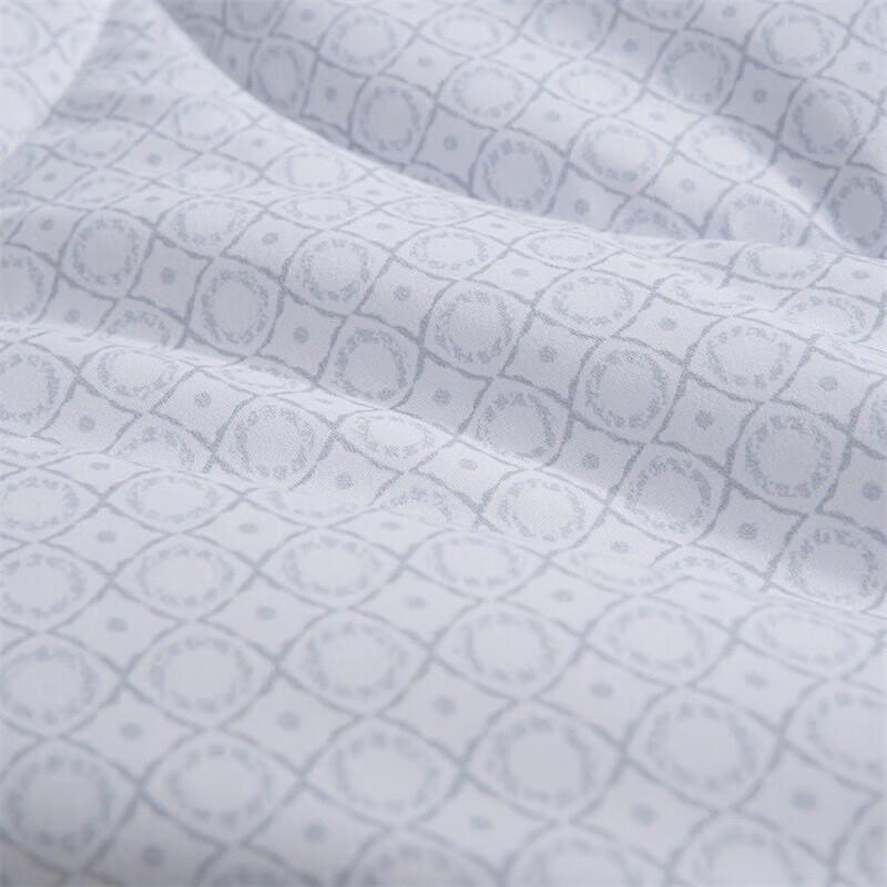 Mercury Home Textiles Seven-Hole Antibacterial Four-Season Quilt