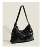 Shoulder Hobo Body Patent for with Business A4 Large for Looks for Commuting To Work or PU Leather [PETITCHOU] Bag, Bag, Bag, Enamel, Leather, Women,