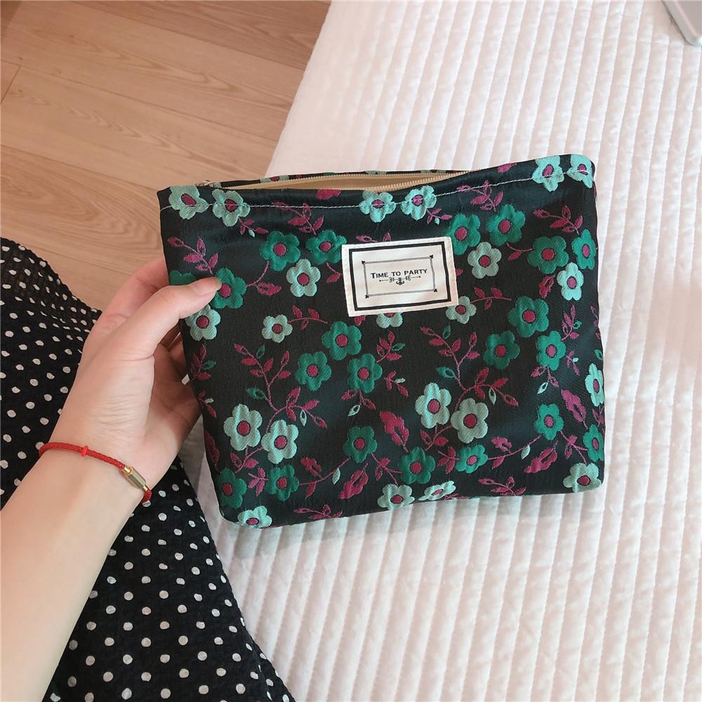 

399 Portable Cosmetic Pouch Fashion Flower Pattern Travel Makeup Bag Women Toiletry Organizer Black