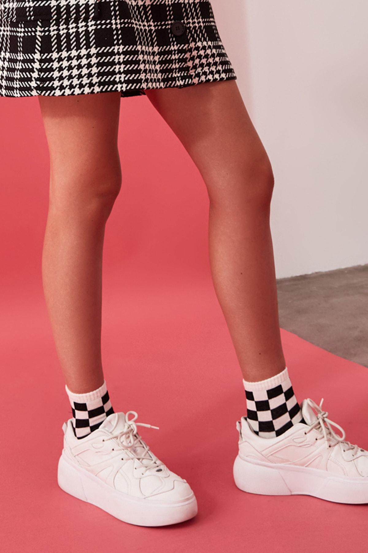 

Разноцветные трикотажные носки в тройную клетку TWOSS20CO0052..