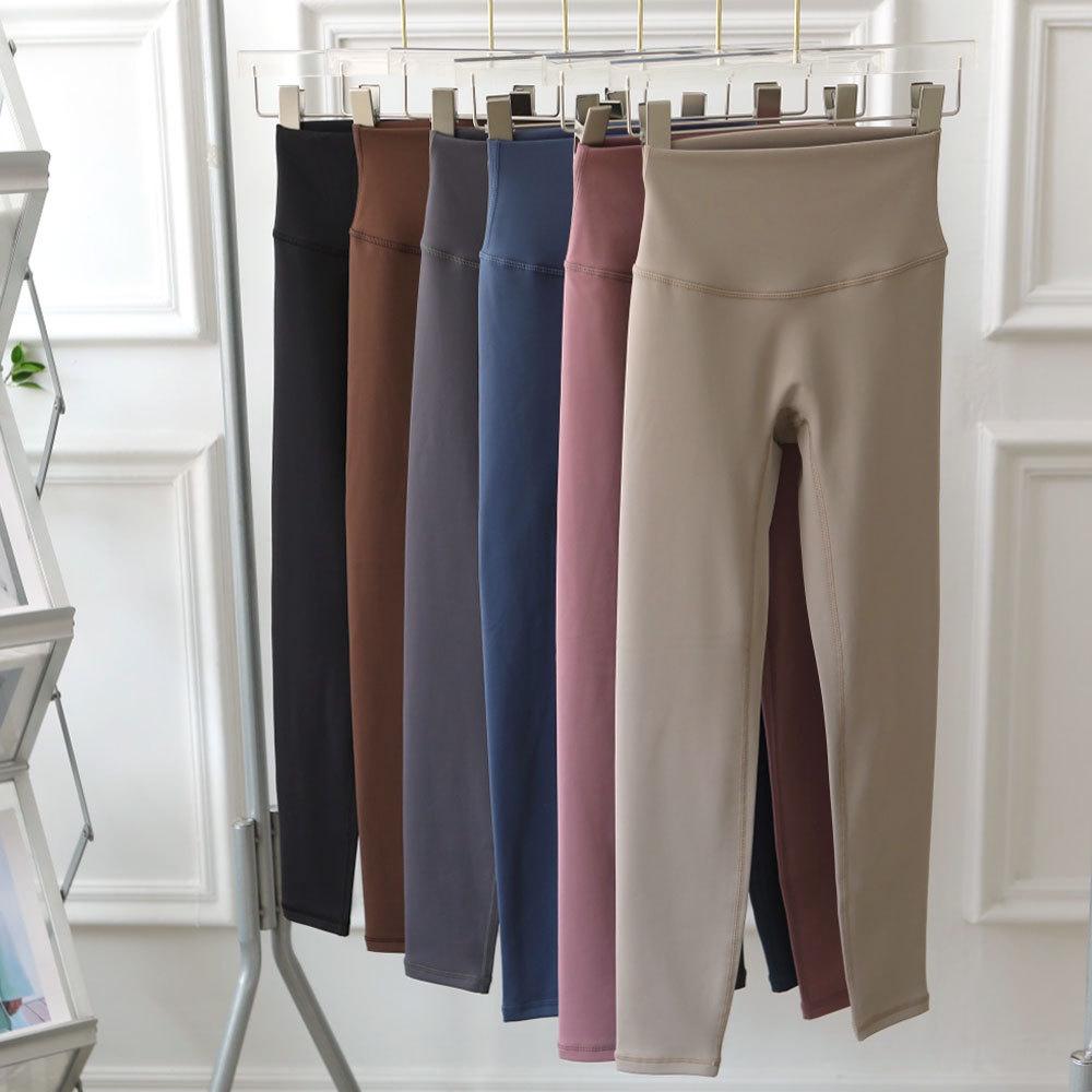 Women's High-Waisted Fleece-Lined Yoga Pants: Slim Fit, Hip-Lifting, Elastic Autumn/Winter Fitness Leggings