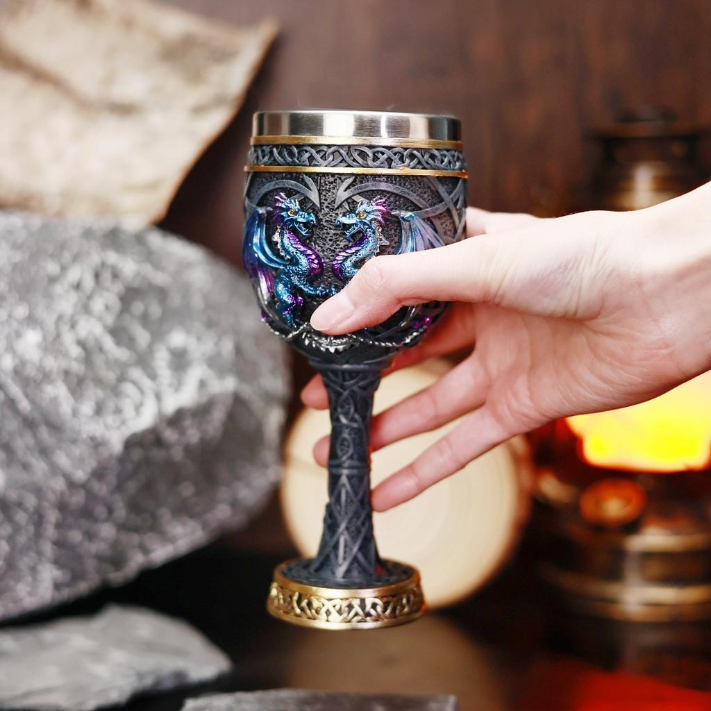 Western Retro Dragon Totem Resin Stainless Steel Wine Glass Personalized Niche High-value Cocktail Cup Goblet Three-dimensional