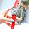 Voll Diamant Digitales Zifferblatt Mode Damen Armbanduhr Weinfass Lederarmband Studenten Trend Uhr