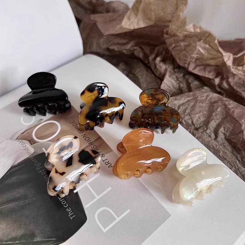 Korean Tortoiseshell Acetate Hair Claw - Small, Stylish Bangs Clip