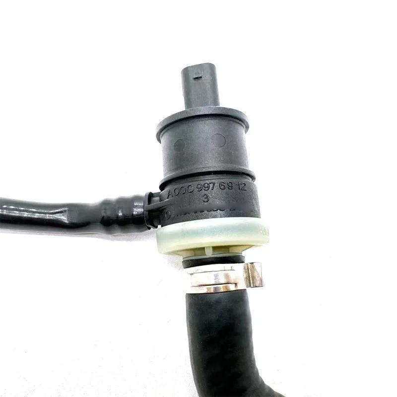 A2740182101  Engine Breathing Vent Pipe Line For Mercedes Benz C E GLC CLK CLS OEM A2740187301 A2740181200 A0009976912