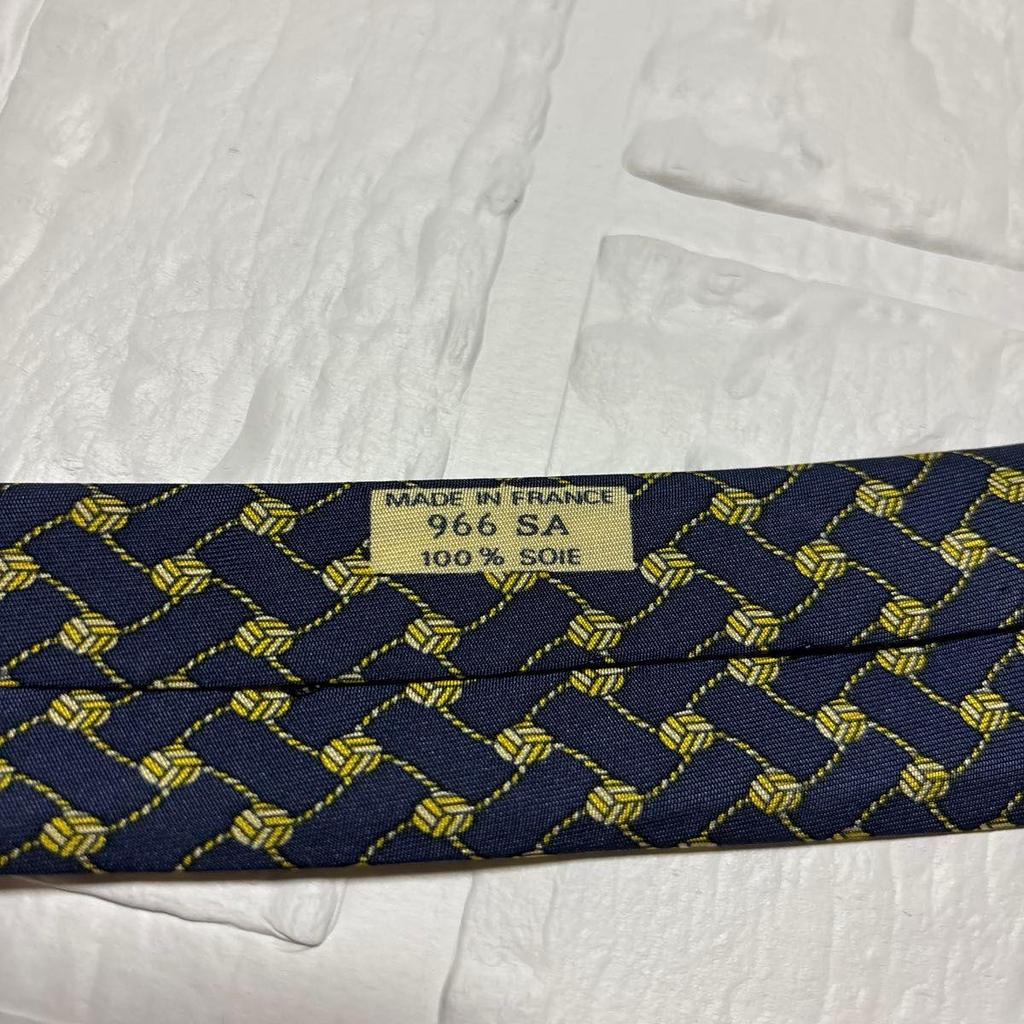 Used HERMES Hermes necktie geometric pattern 100% silk made in France navy navy blue blue business