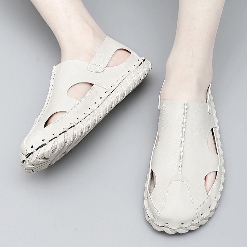 Fashion Summer Men’s Leather Sandals Lightweight Outdoor Shoes Handmade Shoes Sandals Slippers Designer Male Party Driving Beach Sandals