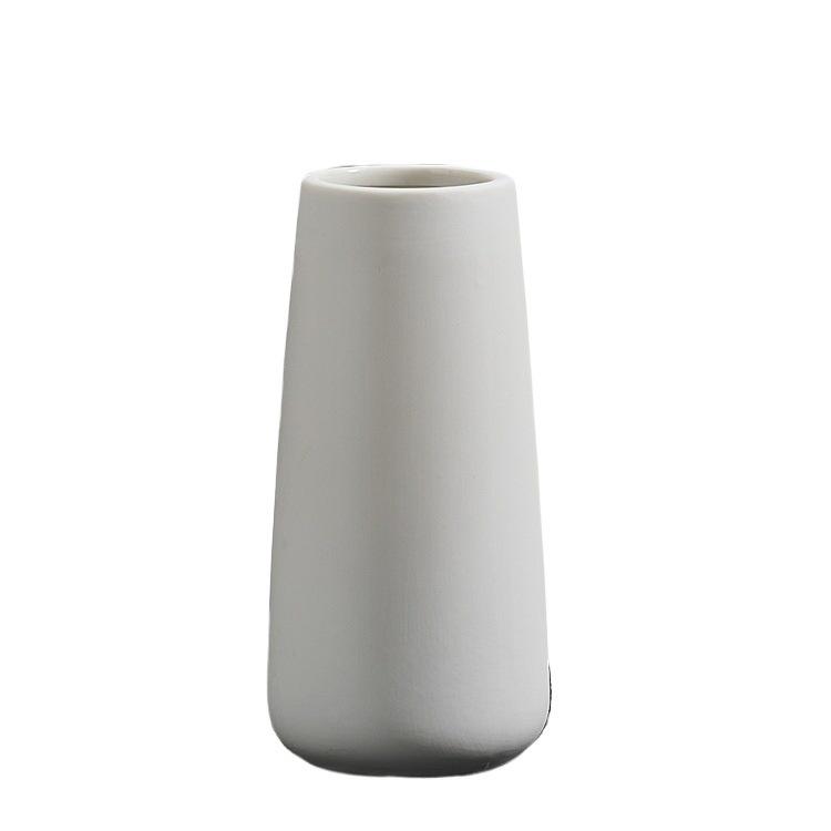 Nordic White Minimalist Ceramic Vase for Dried Flowers - Modern Hydroponic Decoration for Living Room or Dining Table.