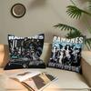 Band Rock R-Ramones Maple Design Cushion Cover Happy Autumn Harvest Decor Holiday Decorati Pillow Cover