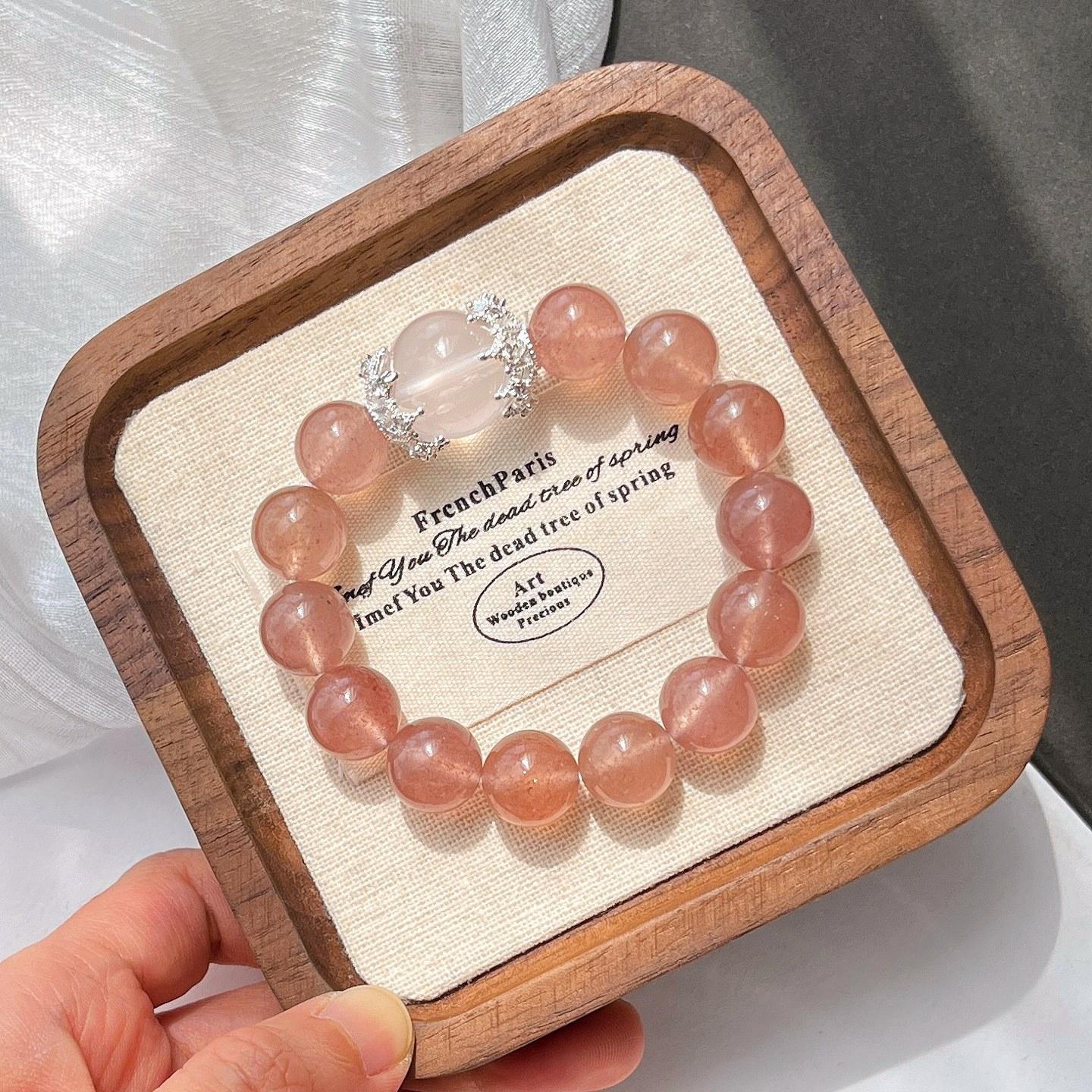 12Mm High Quality Natural Strawberry Crystal Milk White Crystal Design Bracelet Bracelet