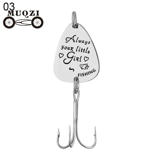 Буквы с выгравированным рыболовным крючком — фото 8