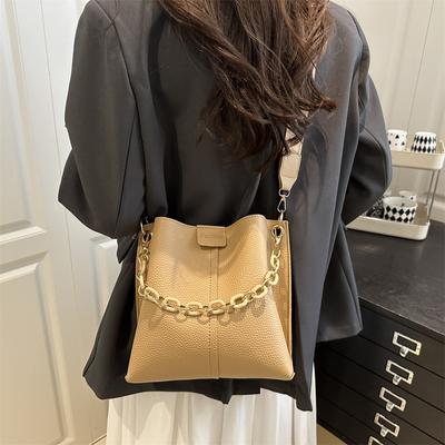 Commuter Bucket Bag New Fashion Vegetable Basket Women's Bag Versatile Shoulder Bag Portable Messenger Bag
