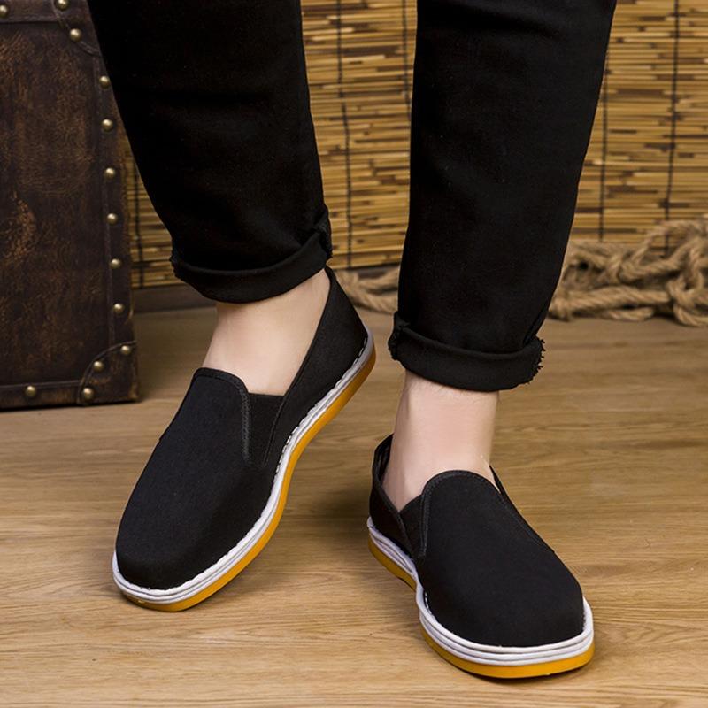Old Beijing cloth shoes breathable casual shoes shallow mouth flat bottom beef tendon soft sole work shoes non-slip one-pedal black cloth shoes men