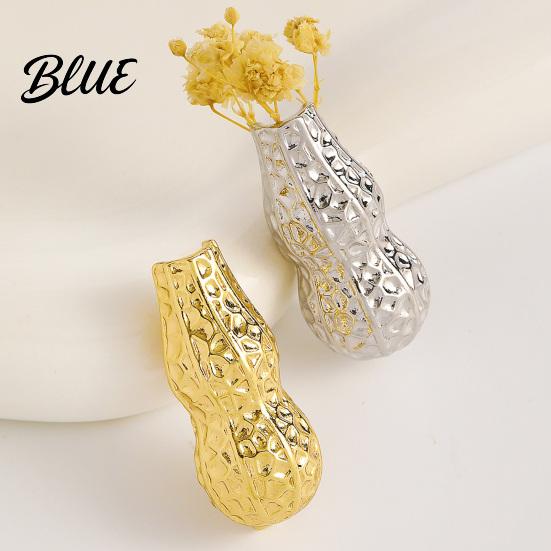 Creative Lapel Pin Peanut/Calla Shaped Flower Insert Brooch DIY Wearable Bouquet Holder Metal Clothing Ornament Brooch Clip Vase for Women Dried