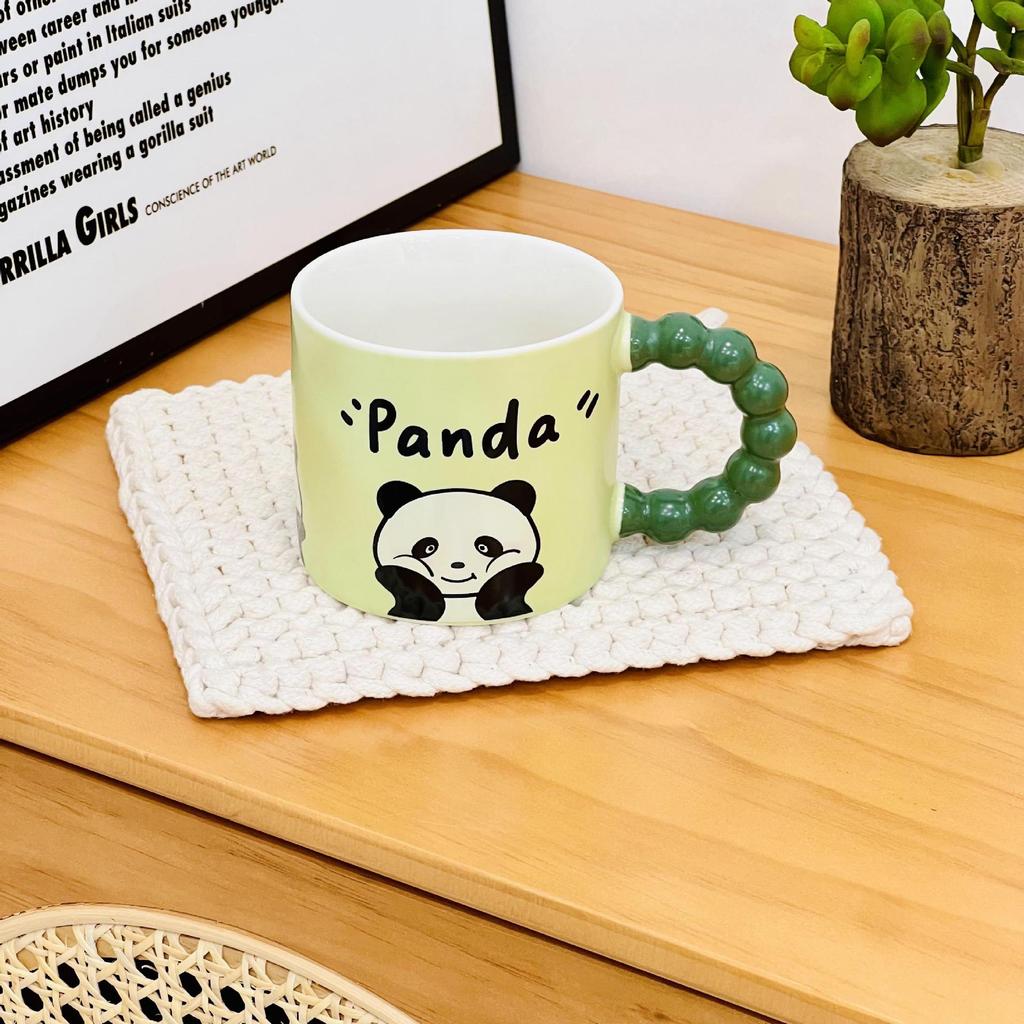Creative Cartoon Ceramic Cup with Lid and Spoon Family Mug Ins Fengshui Cup for Girls Large Capacity