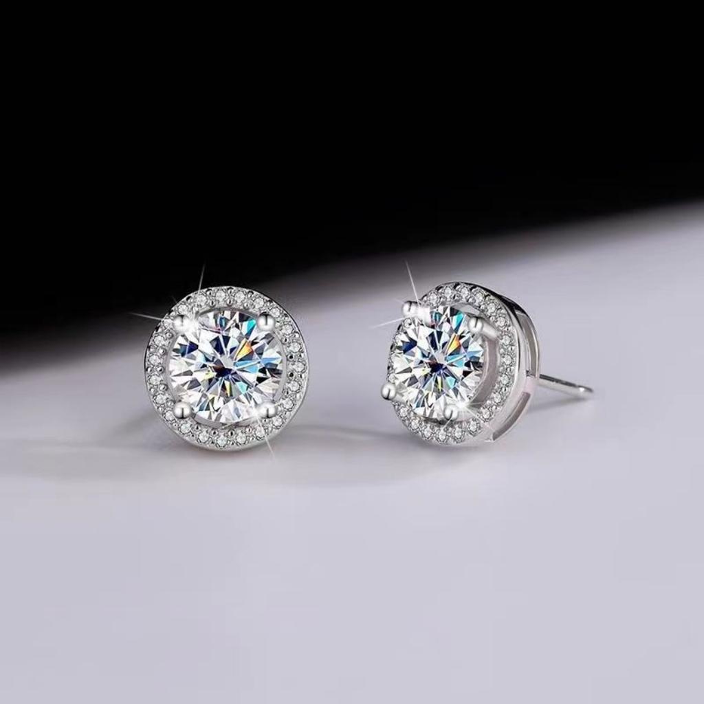 Timeless Solitaire Stud Earrings: 4-Prong Round Setting with Moissanite/CZ, Minimalist & Versatile Fine Jewelry