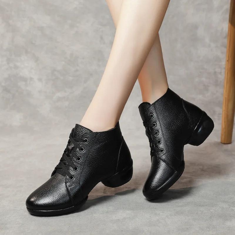 Women's Genuine Leather Boots Luxury Elegant Casual Ankle Moccasins For Women Trends 2024 Comfortable Outdoor Medium Heel Shoes