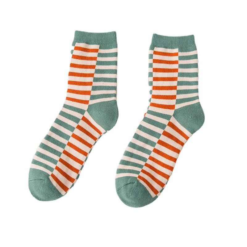 Women's Mid-calf Woolen Socks for Autumn and Winter, Fleece and Thickened Towel Socks for Winter, Long Calf Warm Socks for Autumn and Winter