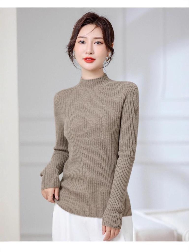 2025 Cashmere Semi-High Neck Black Sweater: Solid Color Knitted Base Layer