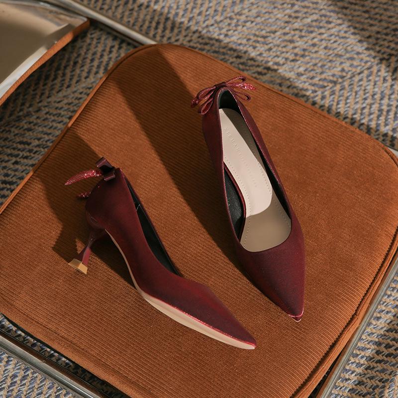 

Женские туфли на высоком каблуке с бантом - винно-красный/черный (Коллекция осень/зима) 38 вино красного