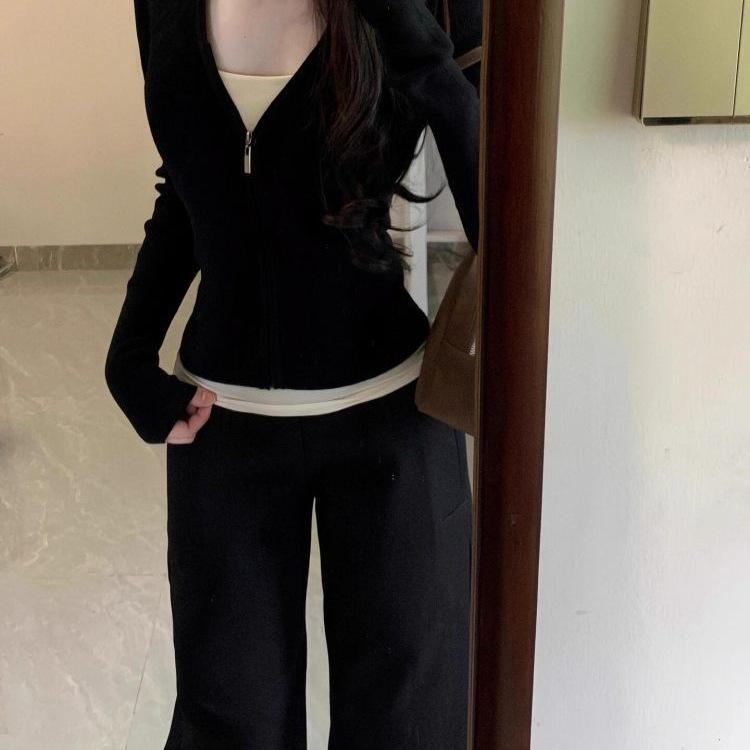 Women's Korean Style Slimming Two-Piece Casual Sports Suit – Versatile, Stylish, and Fashionable for Spring and Autumn