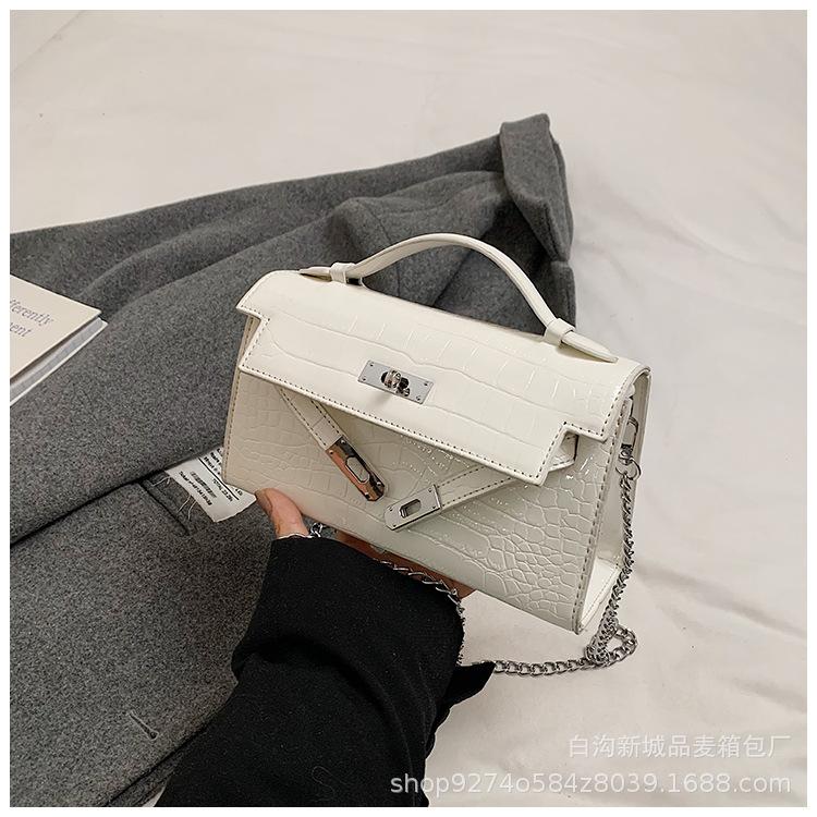 

Crocodile pattern premium texture bag women s 2025 new trendy fashion portable small square bag versatile shoulder messenger bag белый