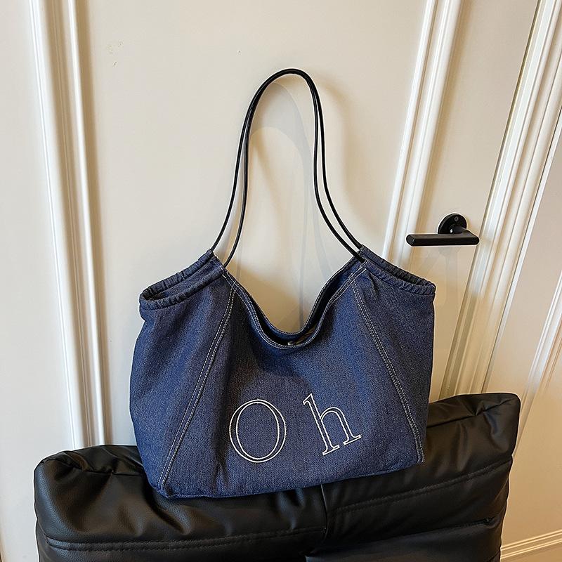 Denim Bag Women's New Popular Fashion Commuter Shoulder Bag Large Capacity Tote Bag