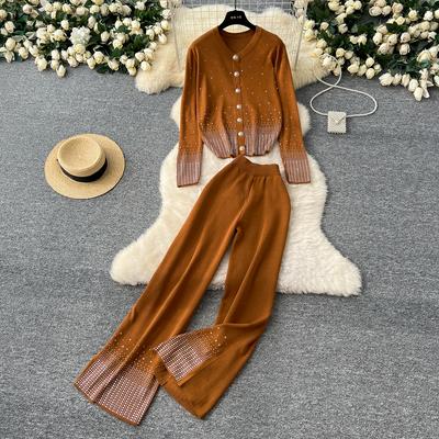 Herbst Winter Damen Luxus Diamanten Strickpullover Trainingsanzug Einreiher Mantel Jacke und Weitbein Hose Zweiteiliges Set