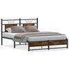 VidaXL Cadre de lit sans matelas chêne fumé 140x200 cm bois ingénierie 4106909
